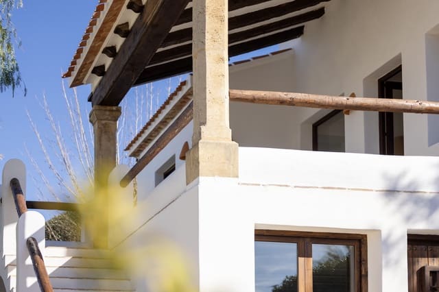 4 chambre Villa/Maison à vendre à Cap Martí - El Tossalet - Pinomar, Javea / Xàbia avec piscine garage - 790 000 € (Ref: 10059790)