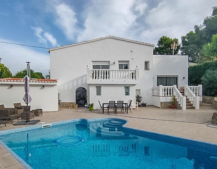 5 chambre Villa/Maison à vendre à Javea / Xabia avec piscine garage - 950 000 € (Ref: 10059796)