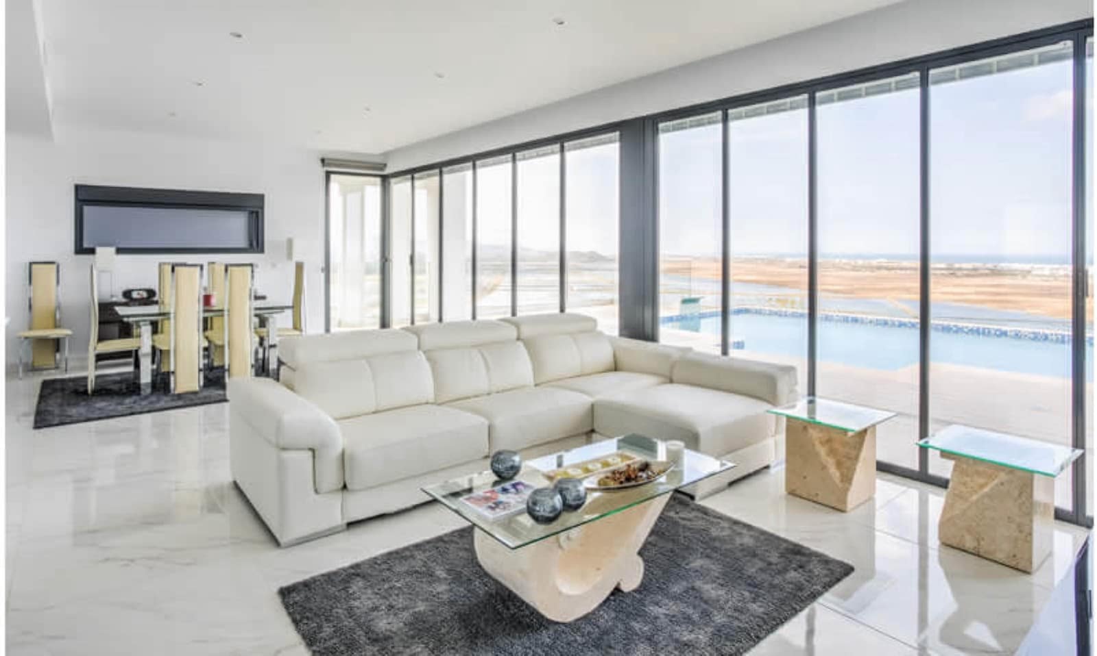 Chalet de 4 habitaciones en Monte Solana en venta con piscina - 699.000 € (Ref: 10059807)