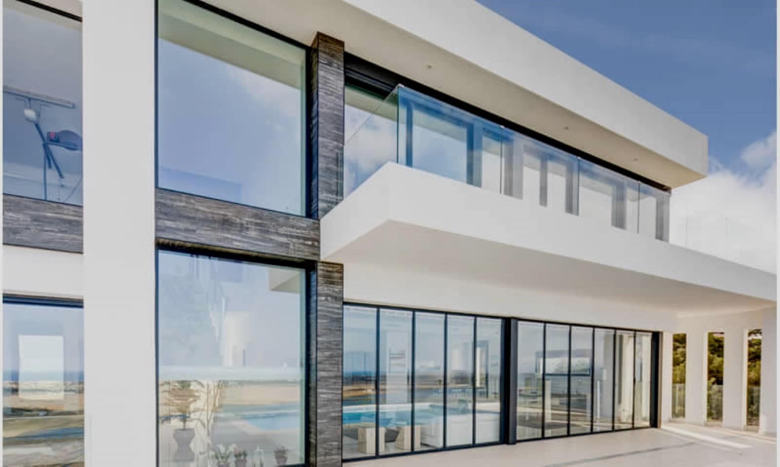 Chalet de 4 habitaciones en Monte Solana en venta con piscina - 699.000 € (Ref: 10059807)