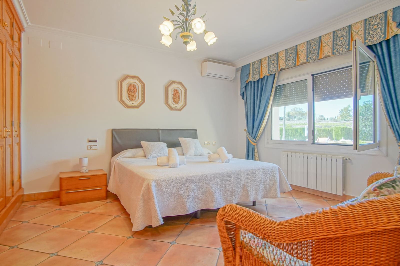 8 Zimmer Villa zu verkaufen in Benissa mit Pool Garage - 2.995.000 € (Ref: 10059812)