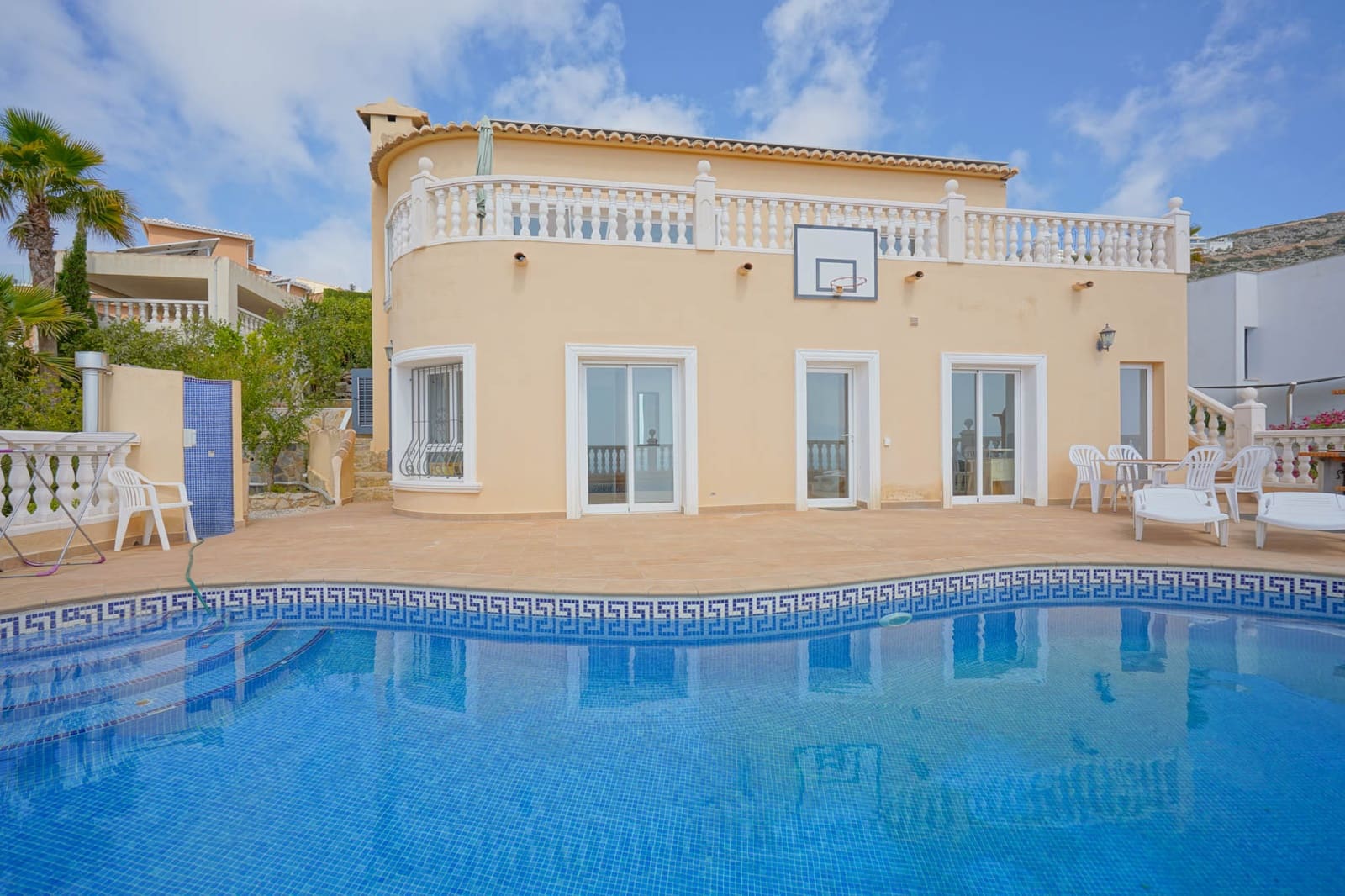 3 sovrum Villa till salu i Cumbre del Sol med pool garage - 715 000 € (Ref: 10059819)