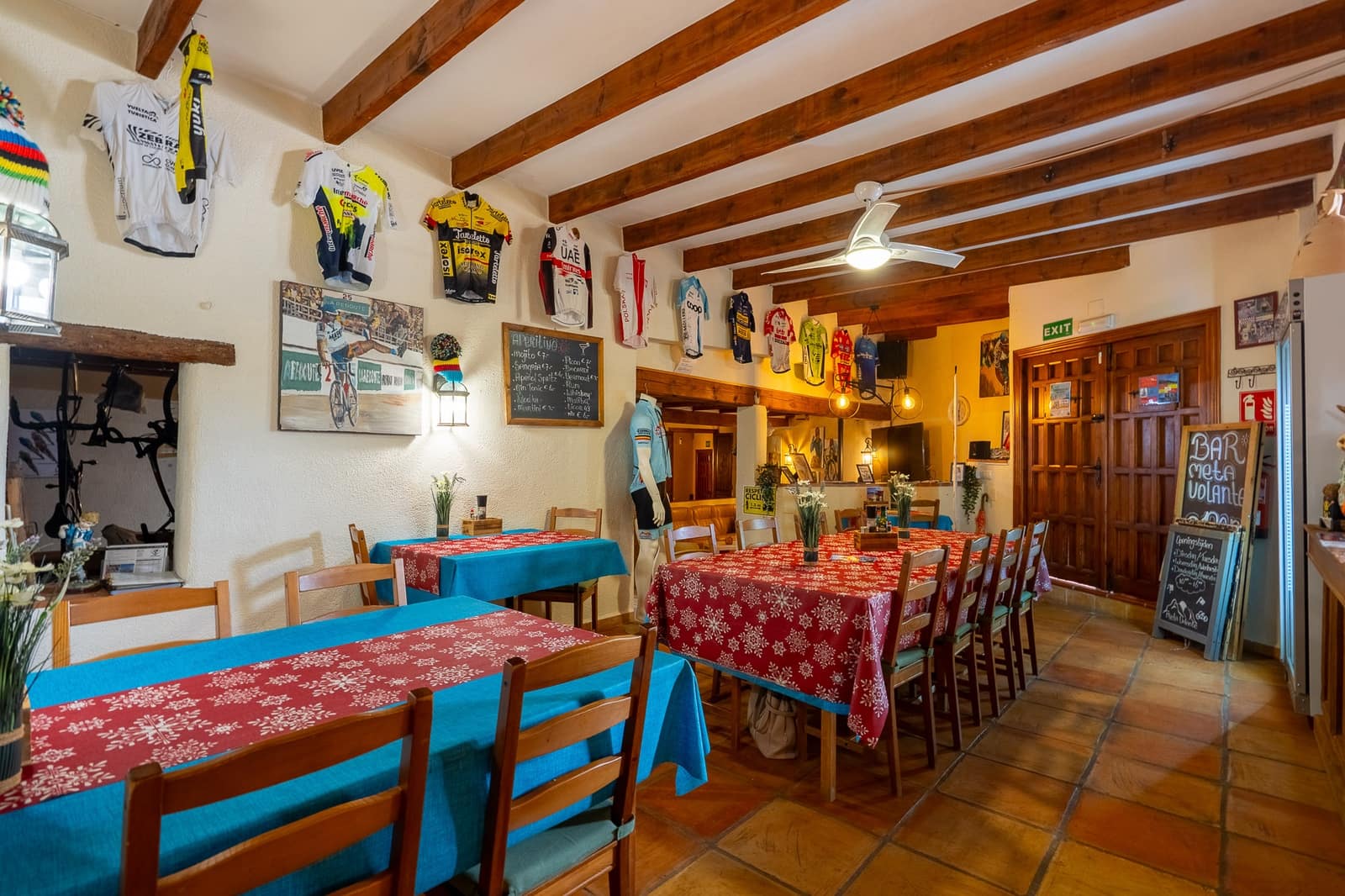 6 soveværelse Erhverv til salg i Sagra - € 569.000 (Ref: 10059824)