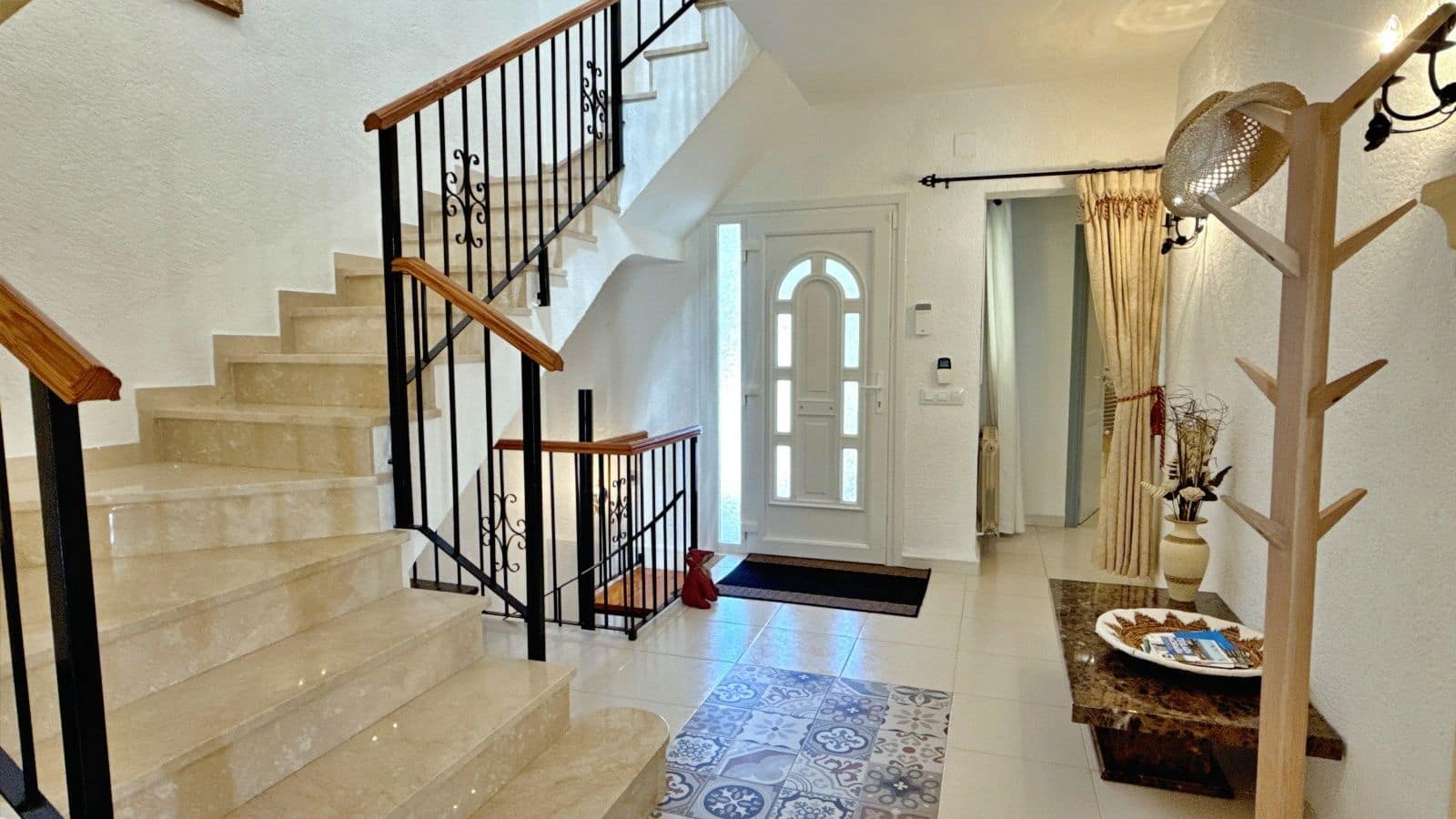 4 soverom Villa til salgs i Moraira med svømmebasseng garasje - € 899 950 (Ref: 10062302)
