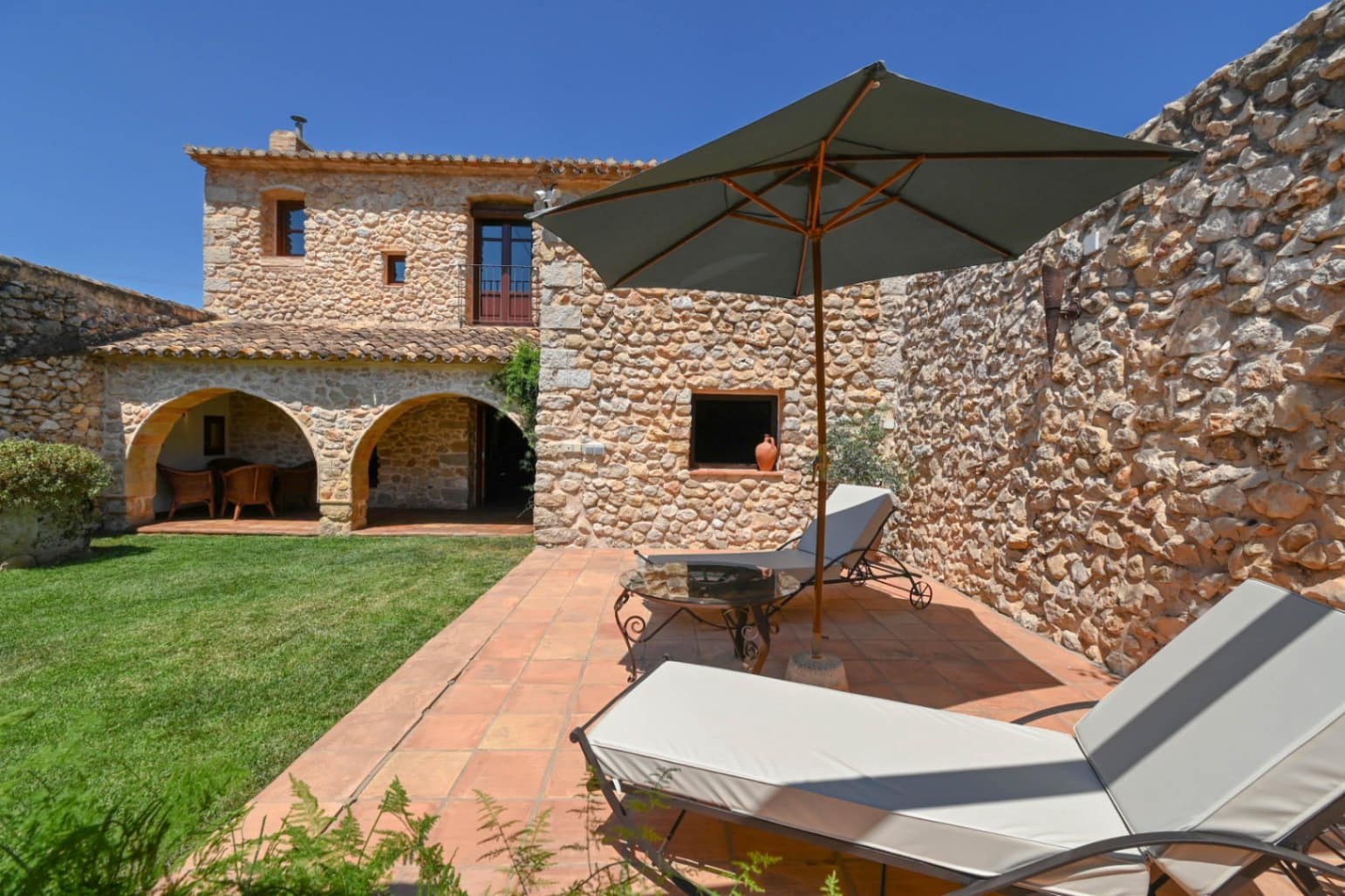 5 slaapkamer Villa te koop in Jalon / Xalo met zwembad garage - € 1.800.000 (Ref: 10062304)