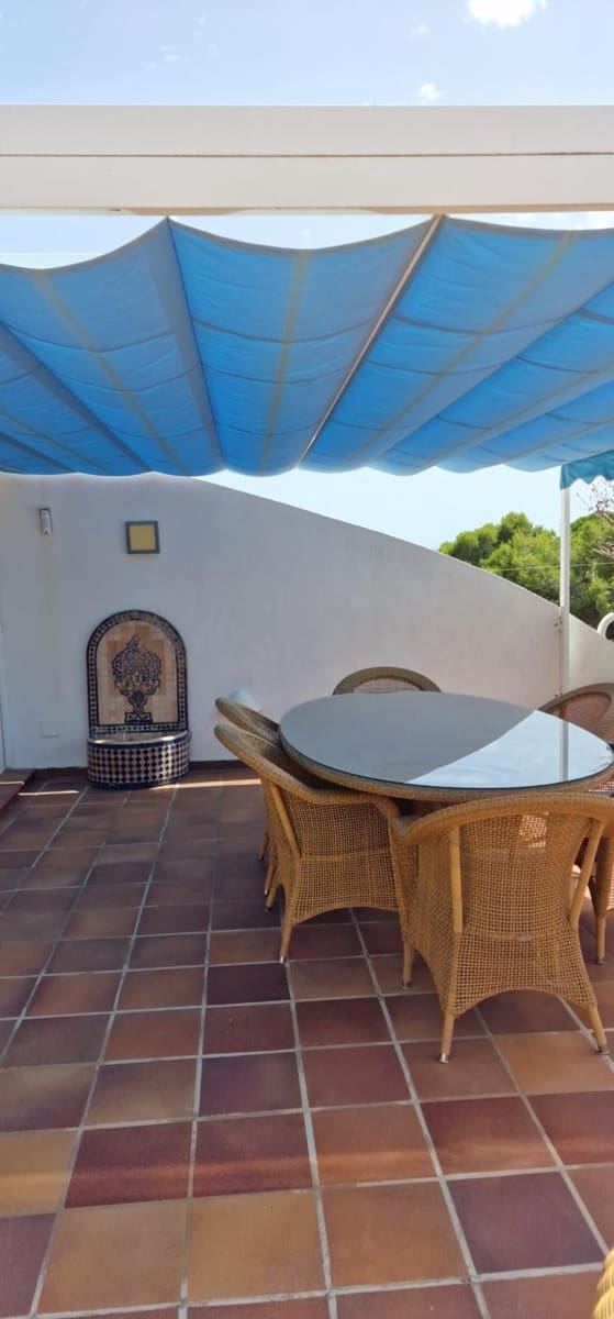 Appartement de 4 chambres à louer à Moraira avec garage - 2 800 € (Ref: 10086508)