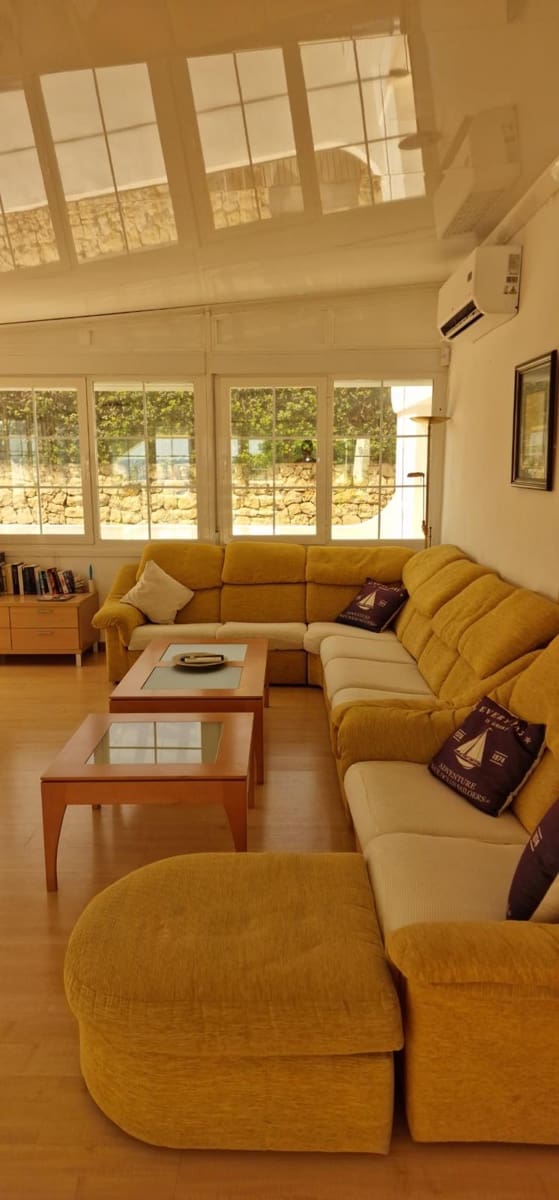 Appartement de 4 chambres à louer à Moraira avec garage - 2 800 € (Ref: 10086508)