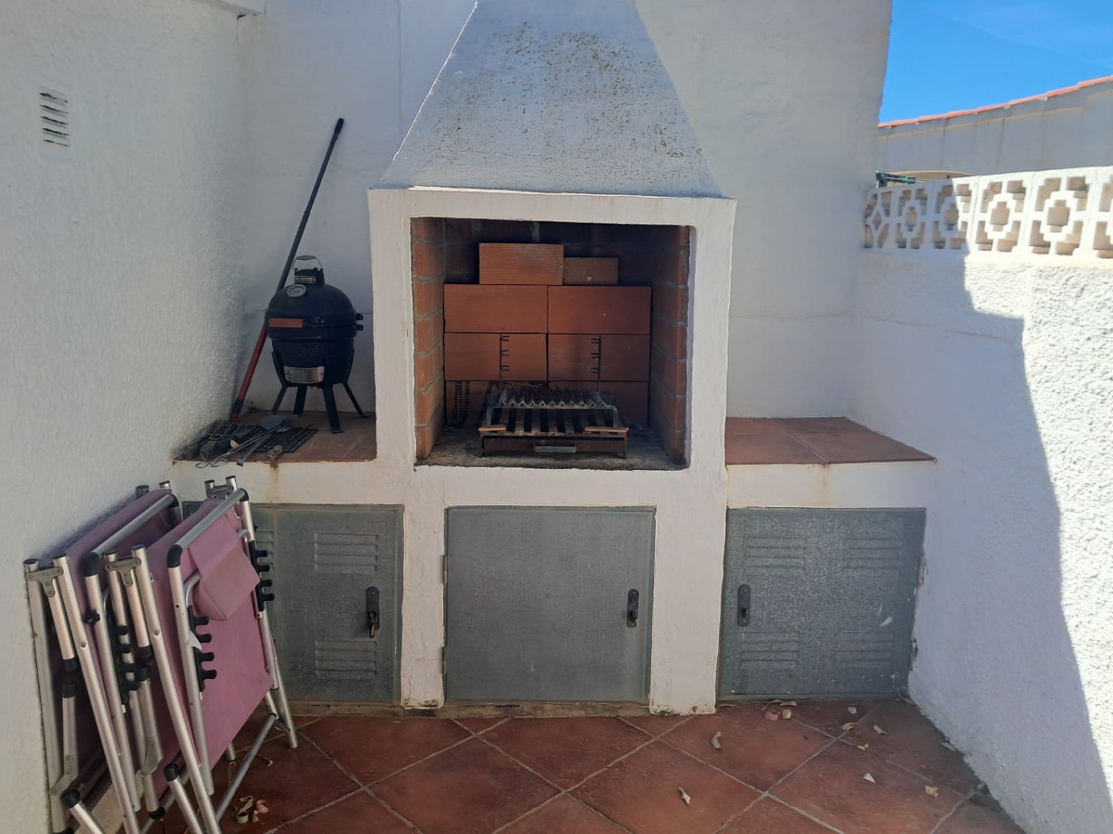 2 sypialnia Willa do wynajęcia w Alfaz del Pi / L'Alfas del Pi z basenem garażem - 1 400 € (Ref: 10095637)
