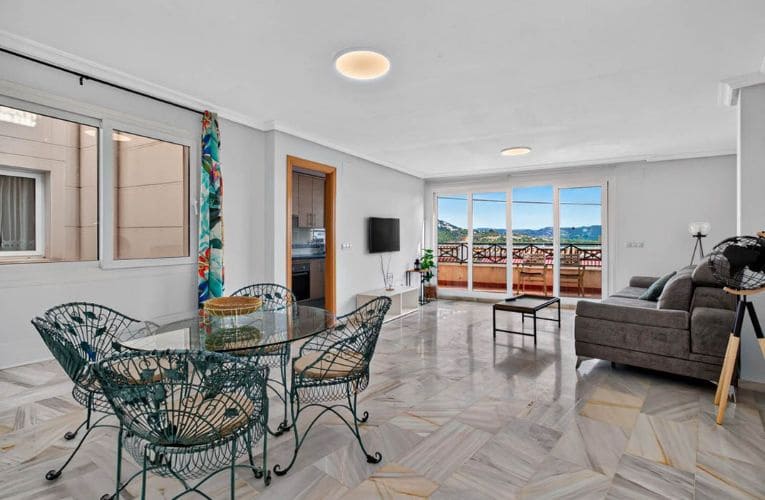 1 makuuhuone Huoneisto myytävänä paikassa Calpe / Calp mukana uima-altaan 
autotalli - 335 000 € (Ref: 10095780)