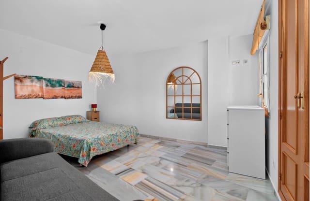 1 makuuhuone Huoneisto myytävänä paikassa Calpe / Calp mukana uima-altaan 
autotalli - 335 000 € (Ref: 10095780)