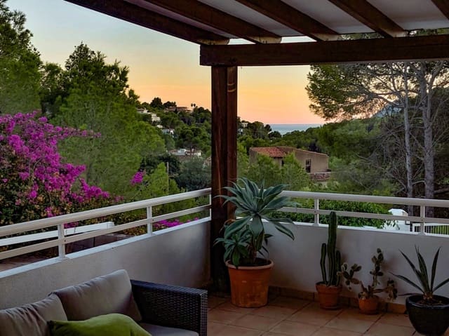 Apartamento de 3 habitaciones en Altea en alquiler con piscina - 1.400 € (Ref: 10099128)