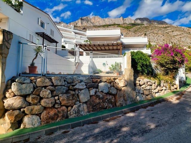 Apartamento de 3 habitaciones en Altea en alquiler con piscina - 1.400 € (Ref: 10099128)