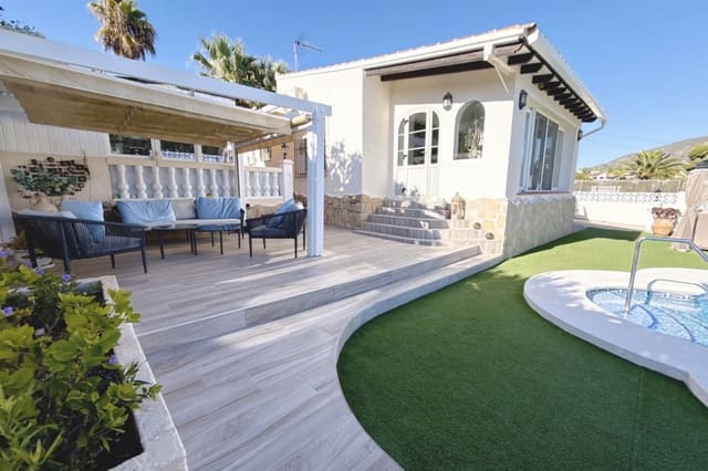 3 camera da letto Villa in vendita in Moraira, Teulada-Moraira con piscina garage - 699.000 € (Rif: 10101036)