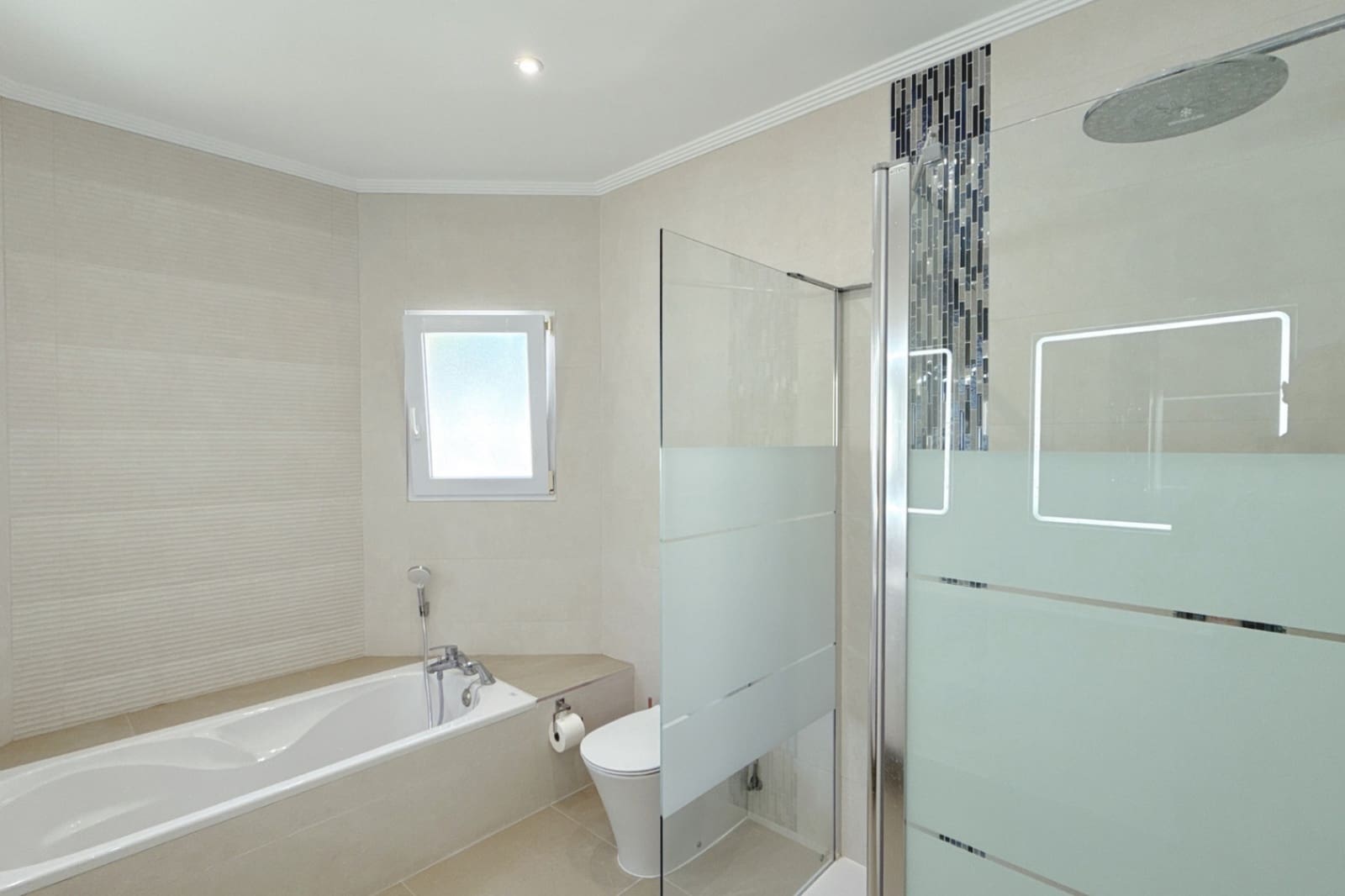 3 camera da letto Villa in vendita in Moraira con piscina garage - 995.000 € (Rif: 10101037)