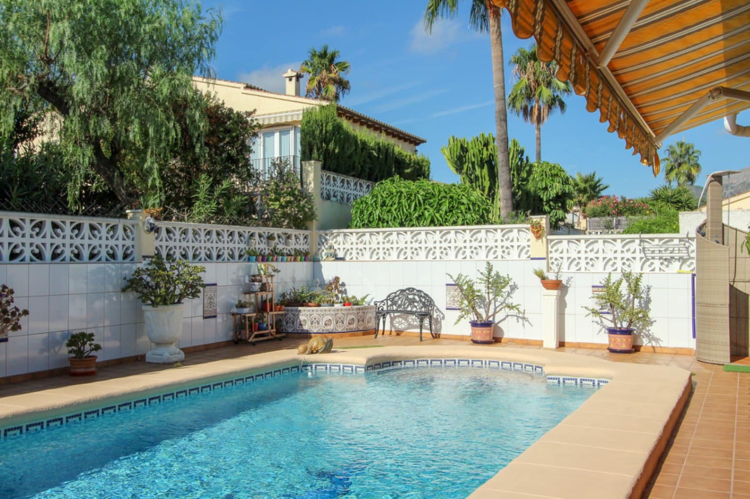 4 camera da letto Villa in vendita in Orba con piscina garage - 490.000 € (Rif: 10103505)