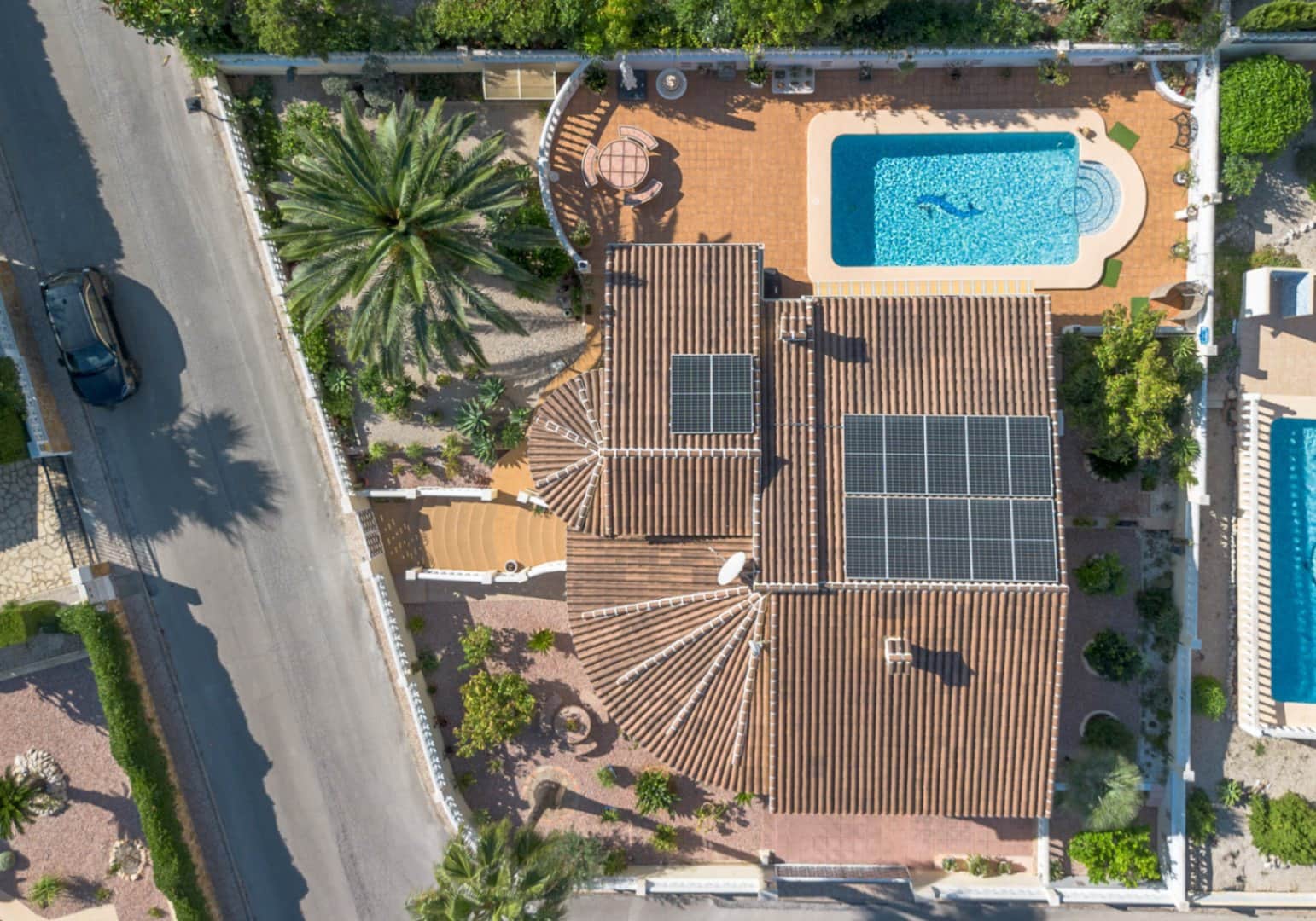4 camera da letto Villa in vendita in Orba con piscina garage - 490.000 € (Rif: 10103505)