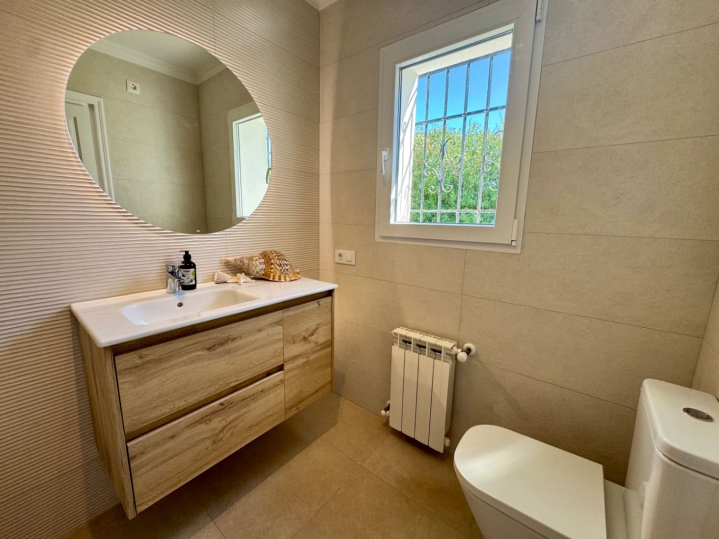 4 quarto Moradia para venda em Javea / Xabia com piscina garagem - 1 050 000 € (Ref: 10110210)