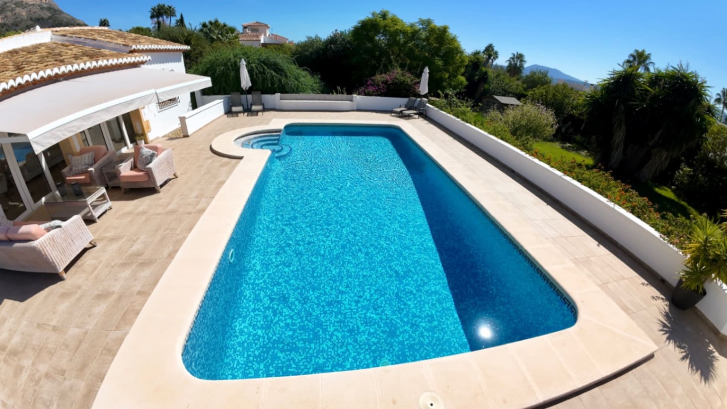 4 quarto Moradia para venda em Javea / Xabia com piscina garagem - 1 050 000 € (Ref: 10110210)