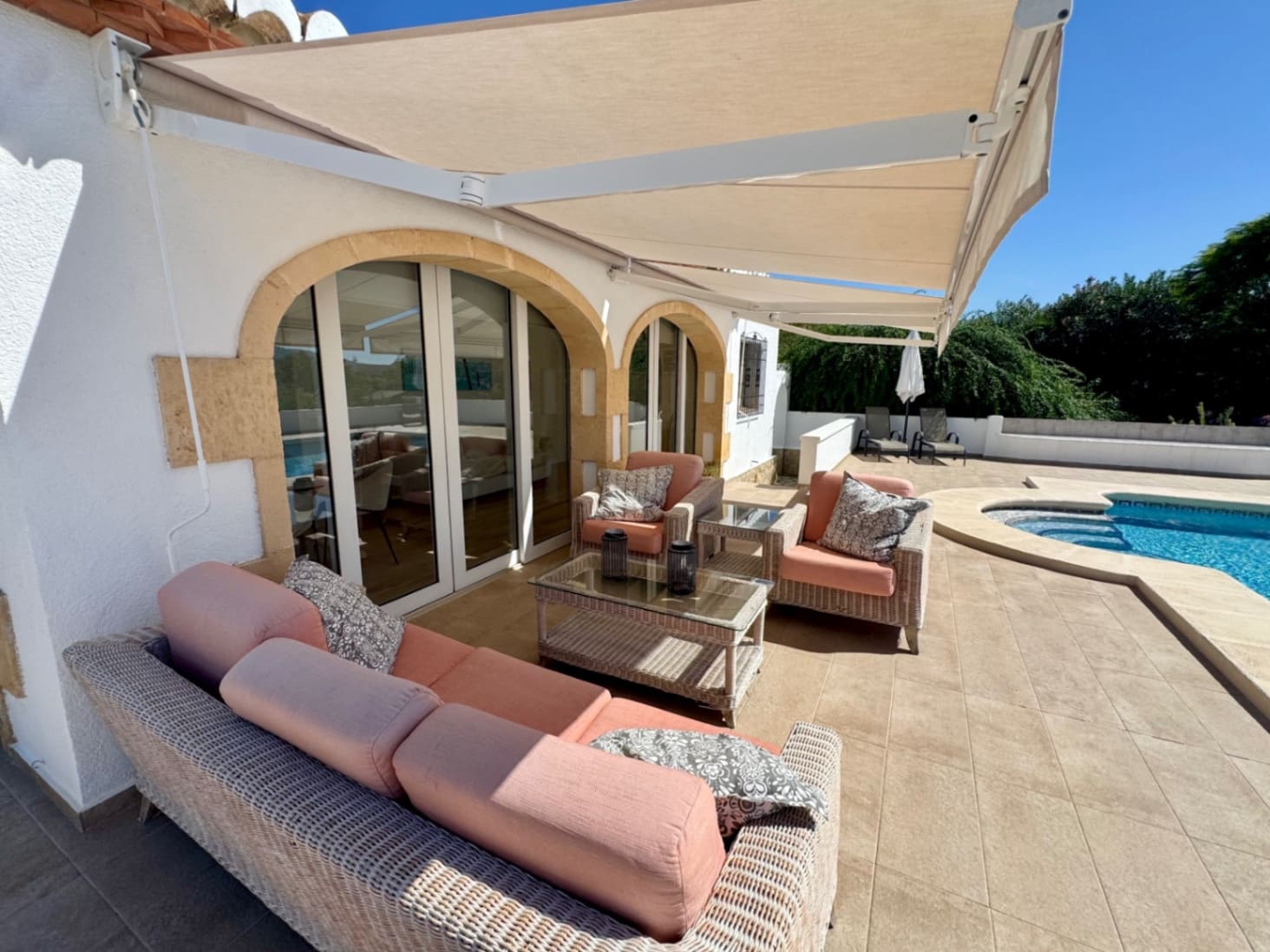 4 quarto Moradia para venda em Javea / Xabia com piscina garagem - 1 050 000 € (Ref: 10110210)