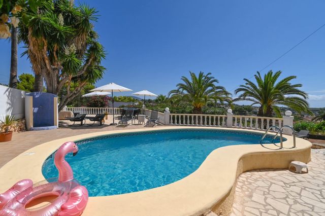5 chambre Villa/Maison à vendre à Benissa avec piscine garage - 687 500 € (Ref: 10120714)