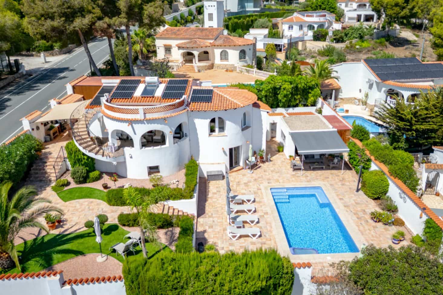 3 soveværelse Villa til salg i Benissa med swimmingpool garage - € 795.000 (Ref: 10120715)