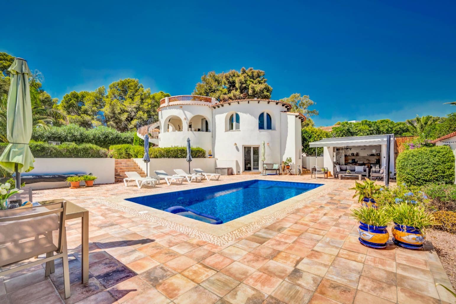 3 soveværelse Villa til salg i Benissa med swimmingpool garage - € 795.000 (Ref: 10120715)