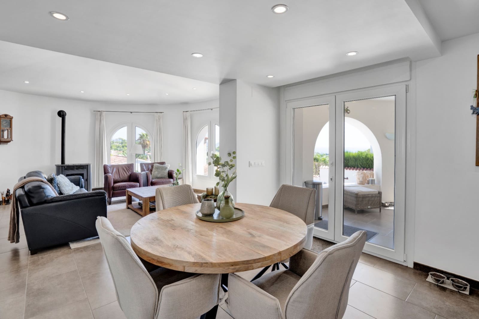 3 soveværelse Villa til salg i Benissa med swimmingpool garage - € 795.000 (Ref: 10120715)
