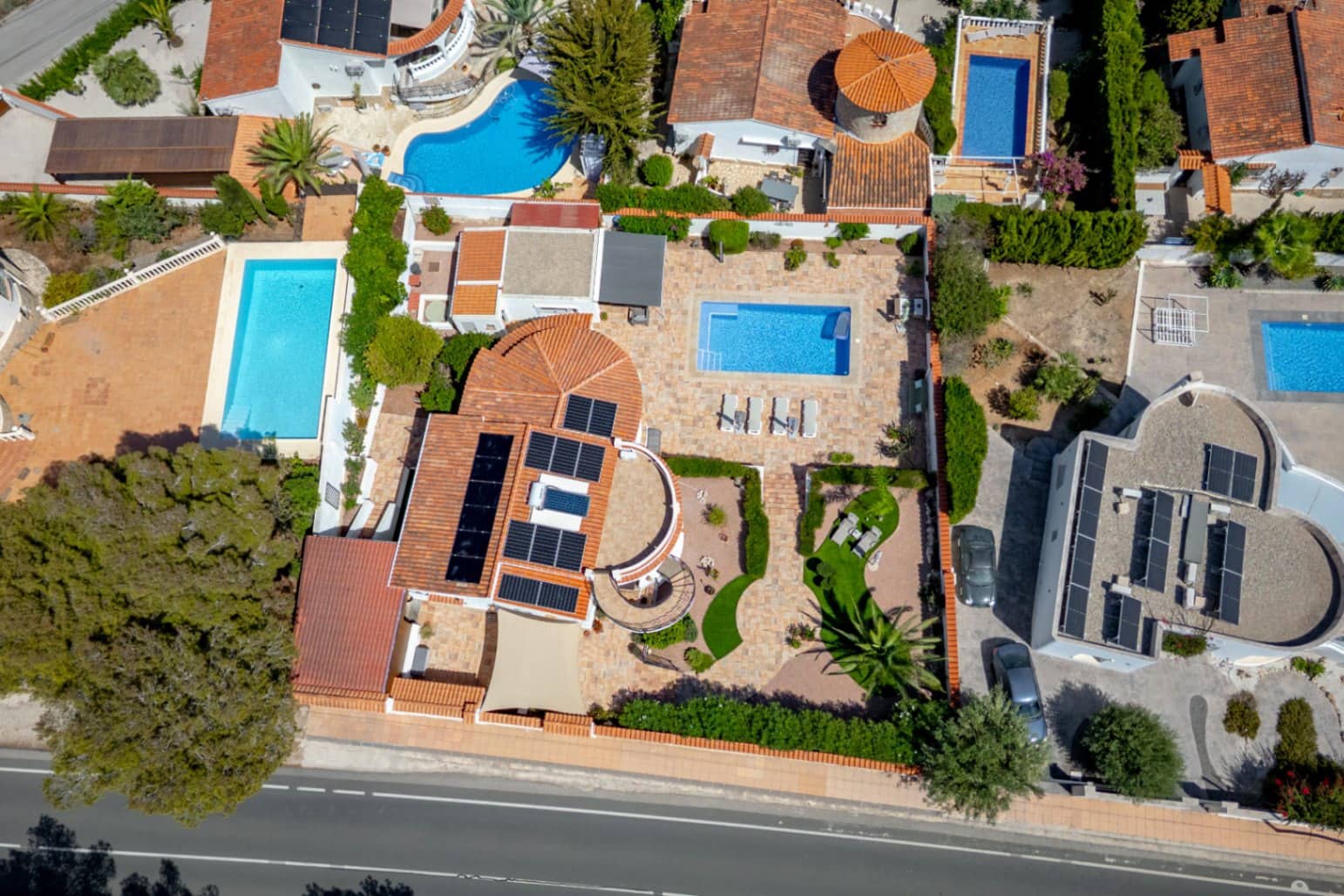 3 soveværelse Villa til salg i Benissa med swimmingpool garage - € 795.000 (Ref: 10120715)