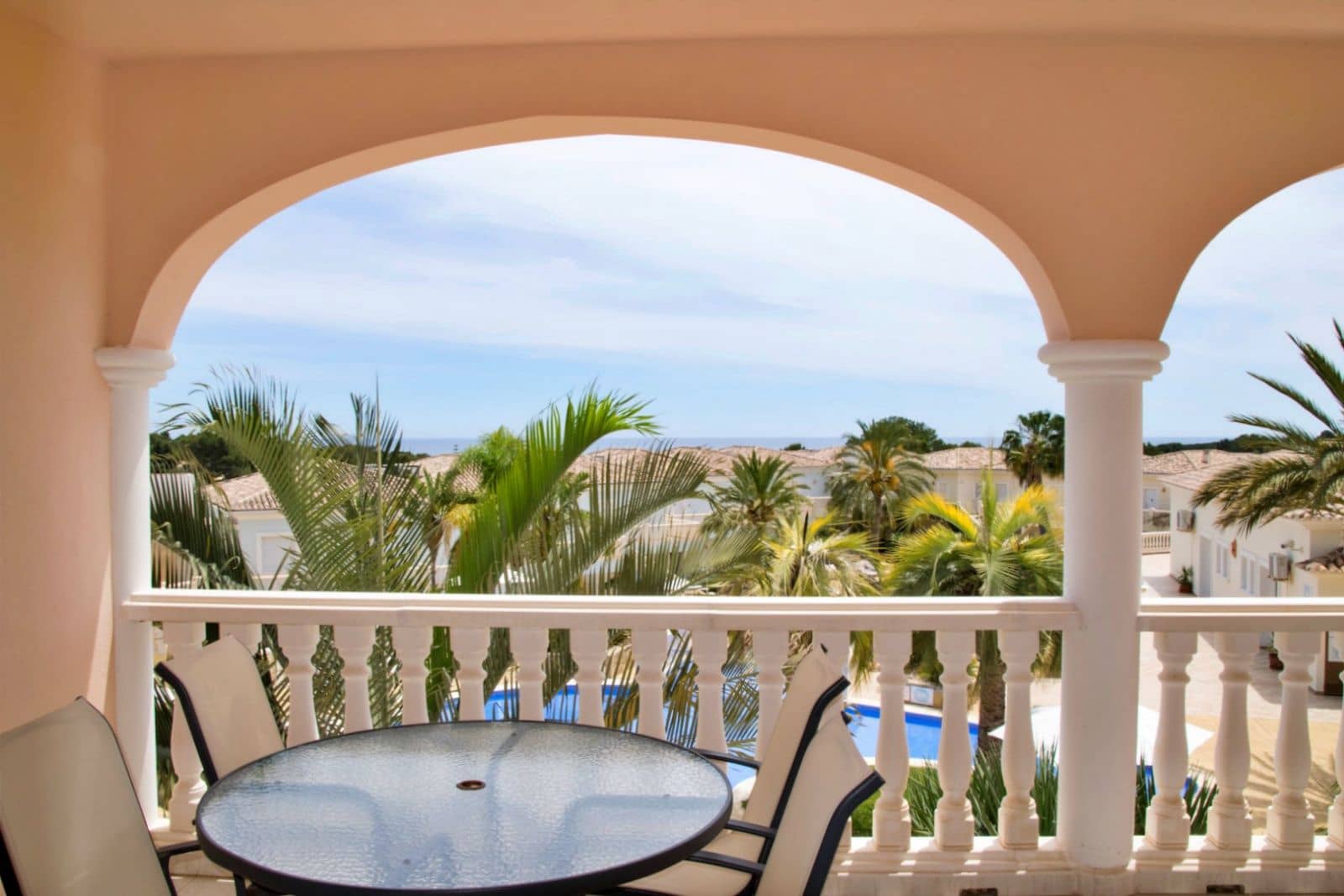 Apartamento de 2 habitaciones en Benissa en venta con piscina garaje - 335.000 € (Ref: 10121034)