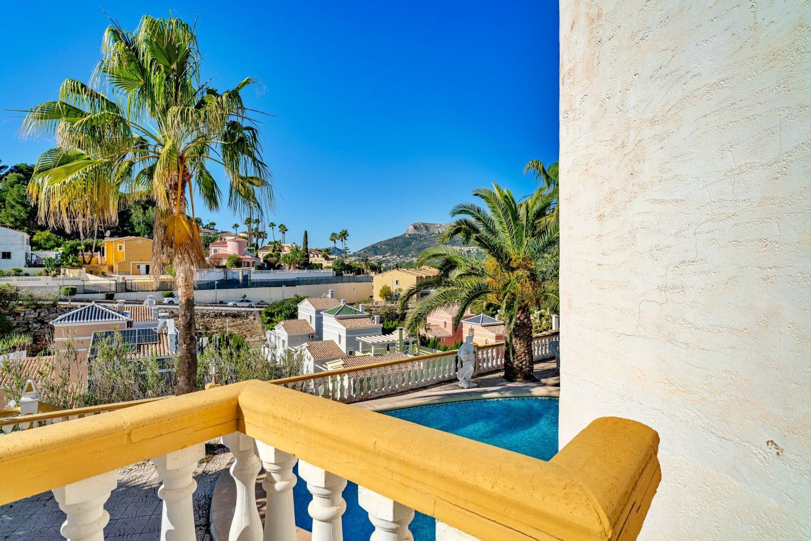 3 soveværelse Villa til salg i Calpe / Calp med swimmingpool garage - € 485.000 (Ref: 10130368)