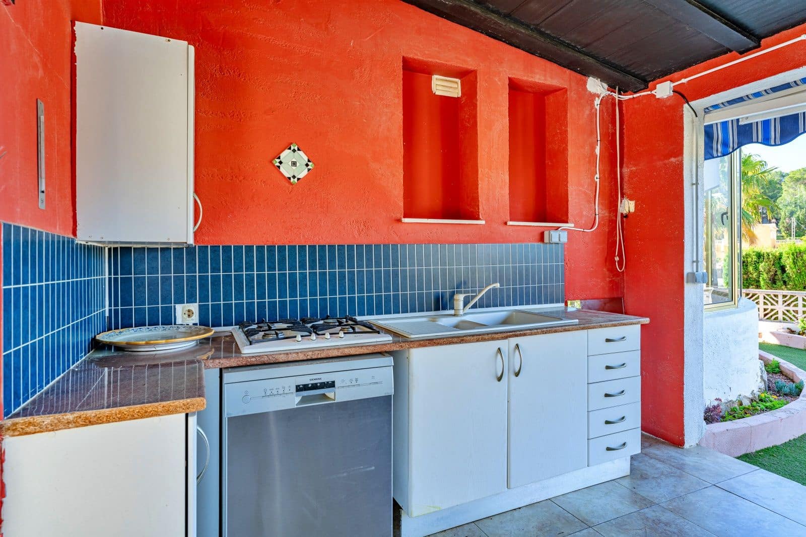 3 soveværelse Villa til salg i Calpe / Calp med swimmingpool garage - € 485.000 (Ref: 10130368)