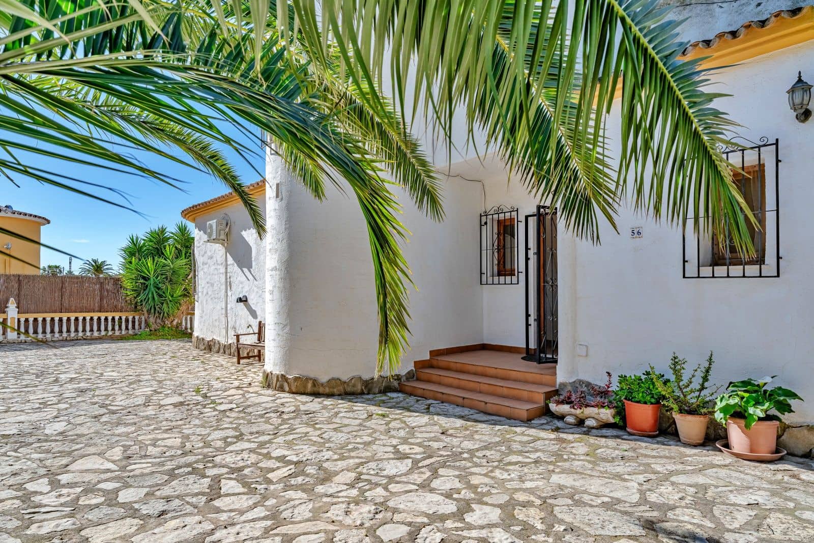 3 soveværelse Villa til salg i Calpe / Calp med swimmingpool garage - € 485.000 (Ref: 10130368)