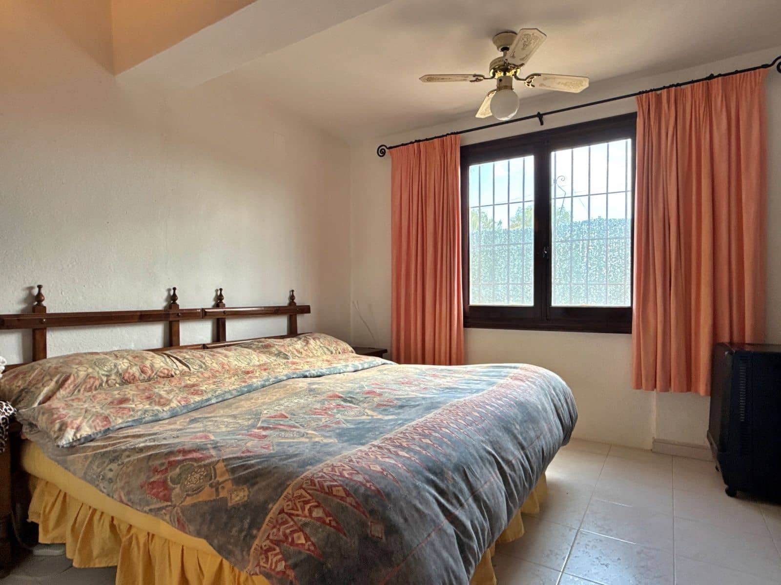 2 soveværelse Villa til salg i Moraira med garage - € 275.000 (Ref: 10130724)