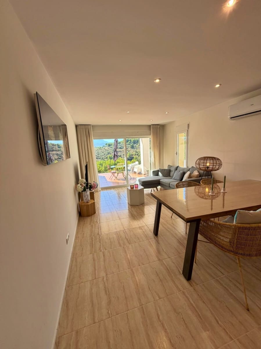 3 bedroom Villa for sale in Calpe / Calp with pool garage - € 339,000 (Ref: 10136303)