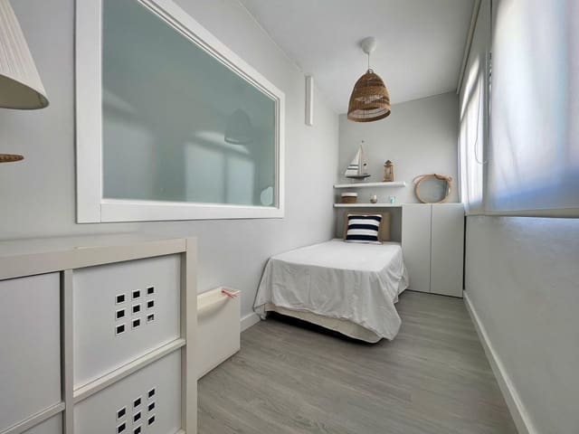 3 makuuhuone Huoneisto vuokrattavana paikassa Moraira, Teulada-Moraira - 970 € (Ref: 10138792)