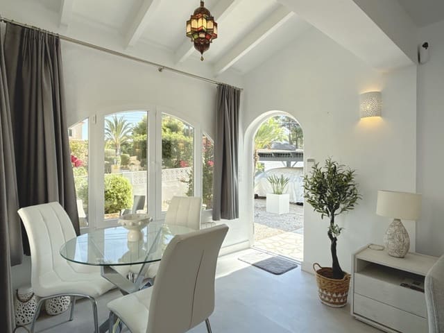 2 quarto Moradia para venda em Moraira, Teulada-Moraira com piscina garagem - 450 000 € (Ref: 10155829)
