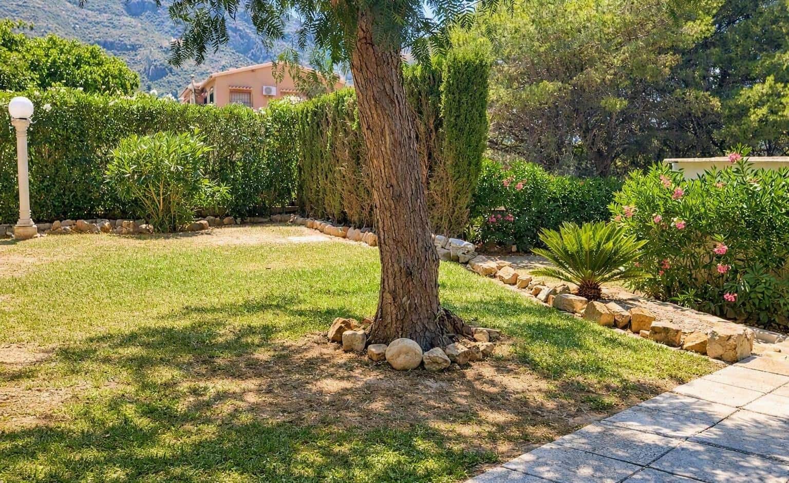 2 soverom Bungalow til salgs i Denia med svømmebasseng garasje - € 320 000 (Ref: 10155837)
