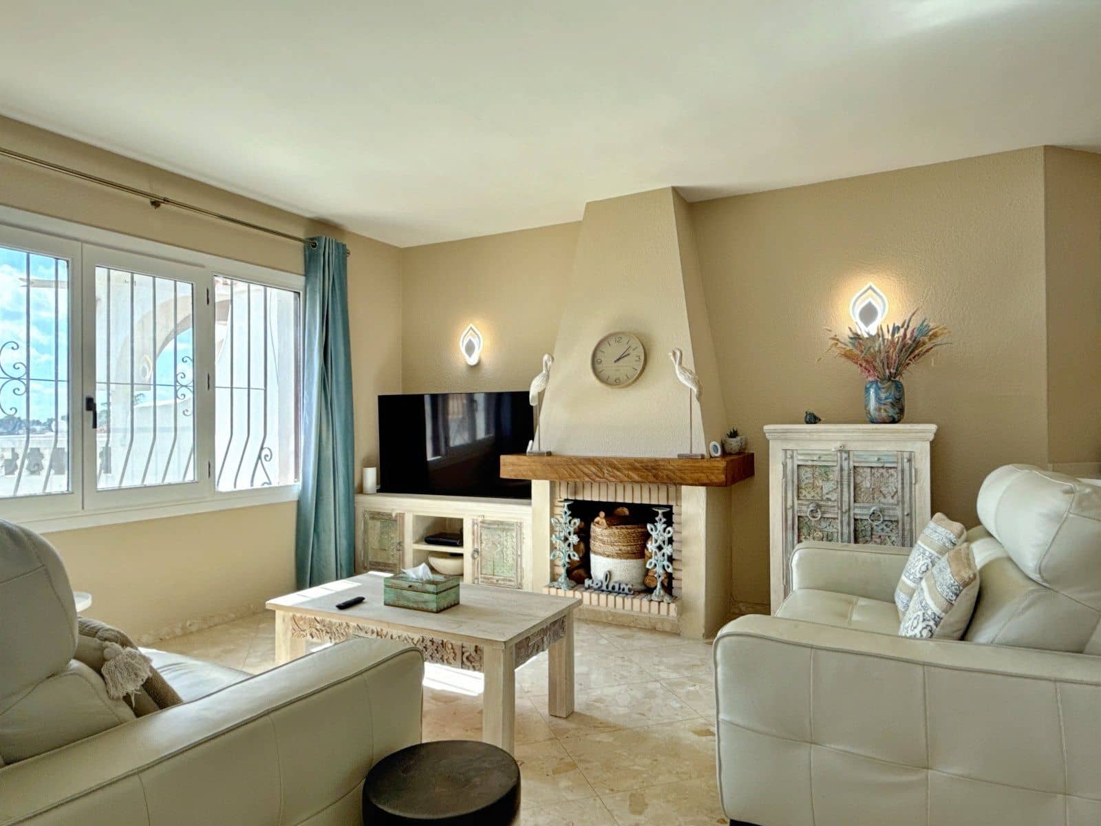 3 bedroom Villa for sale in Moraira with pool garage - € 399,000 (Ref: 10156136)