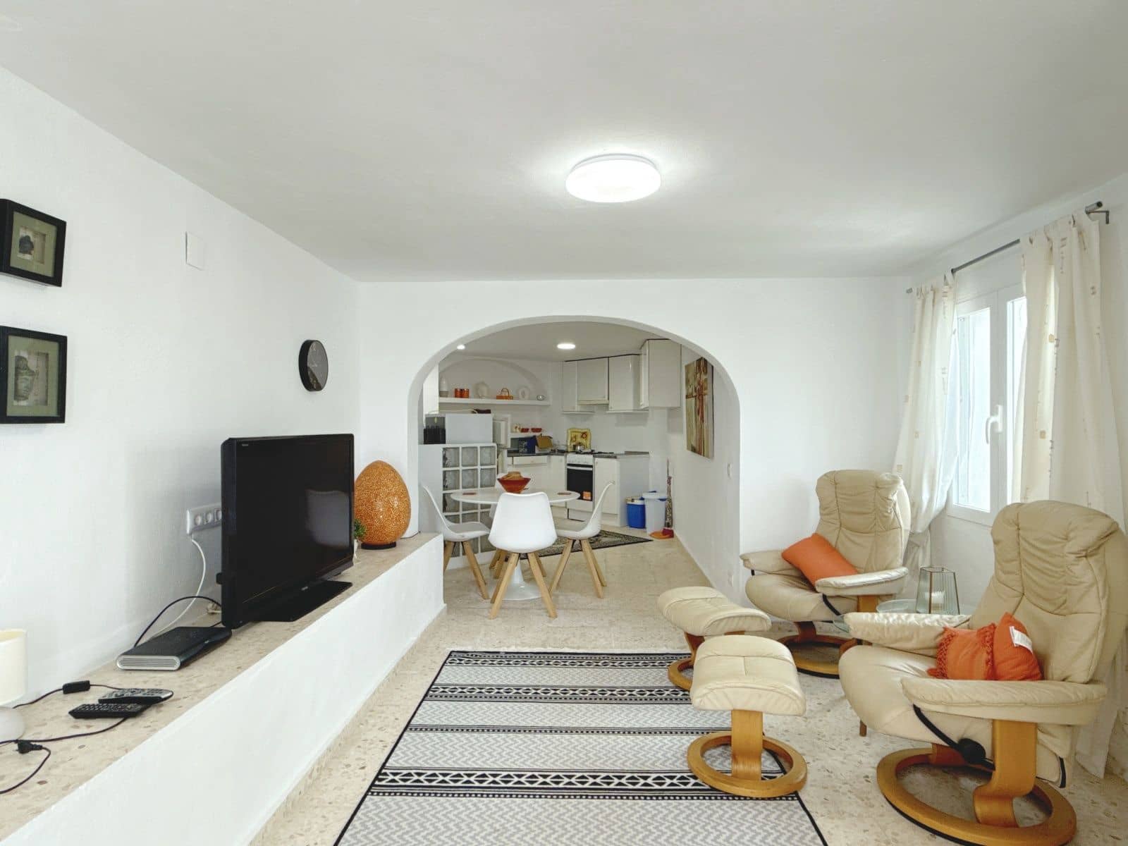 3 bedroom Villa for sale in Moraira with pool garage - € 399,000 (Ref: 10156136)
