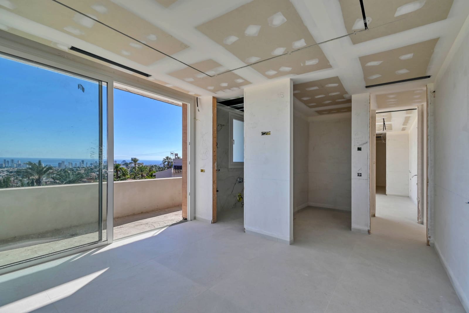 4 soverom Villa til salgs i Calpe / Calp med svømmebasseng garasje - € 2 575 000 (Ref: 10158313)