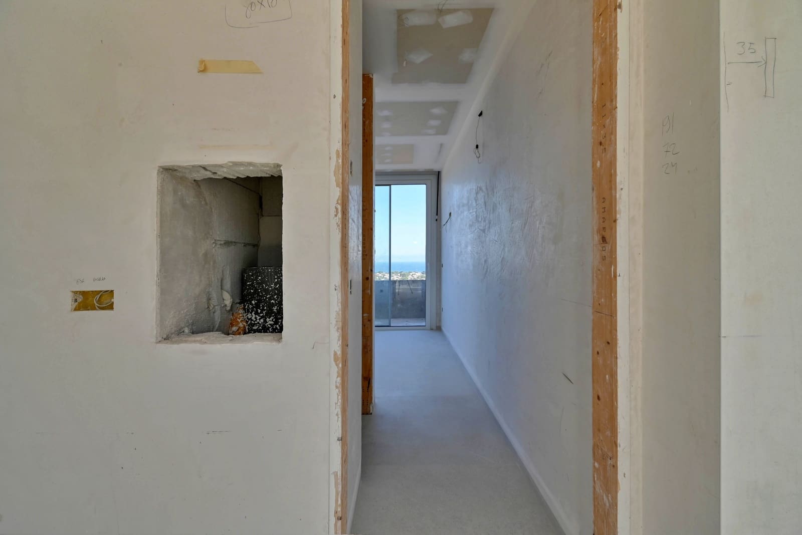 4 soverom Villa til salgs i Calpe / Calp med svømmebasseng garasje - € 2 575 000 (Ref: 10158313)