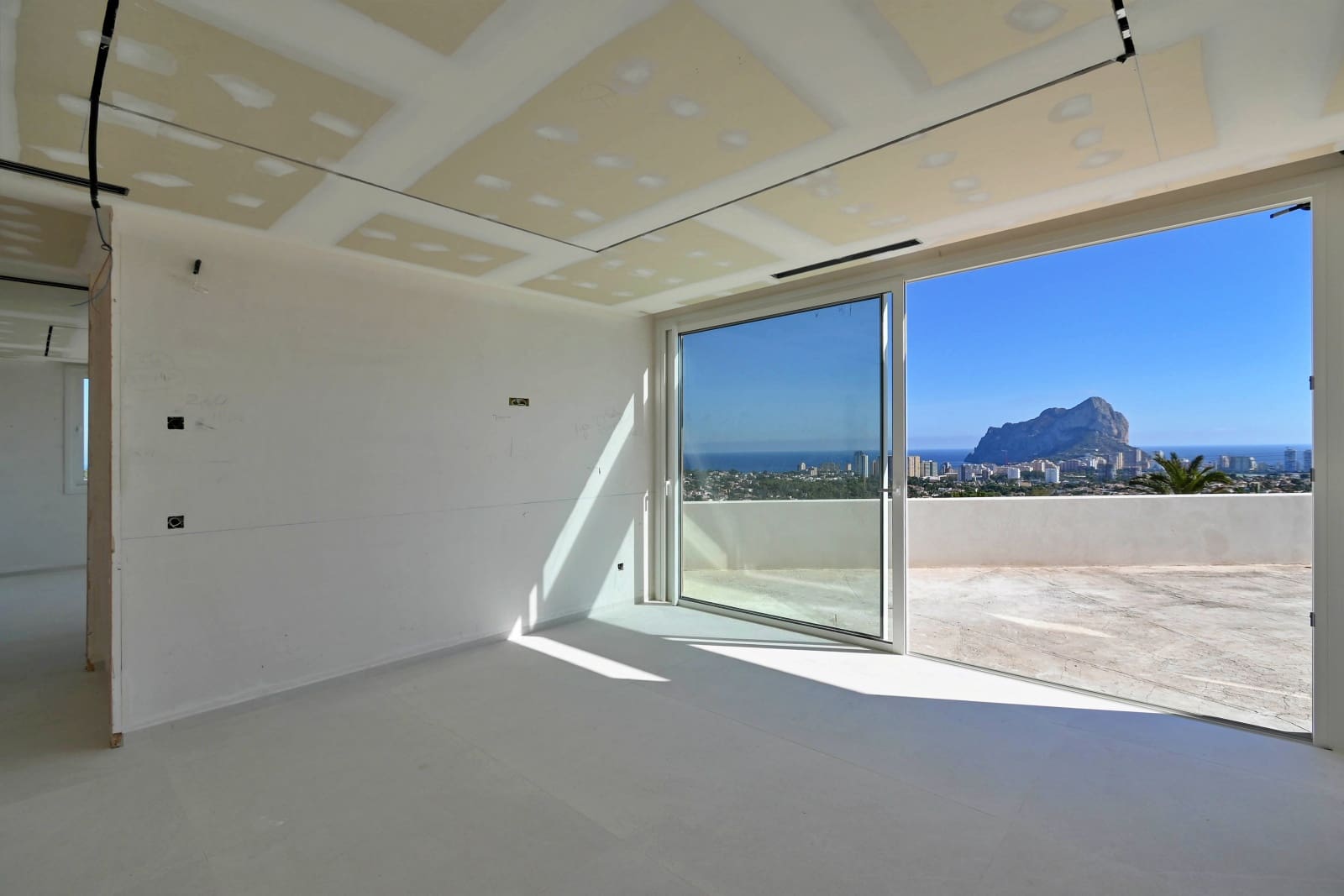 4 soverom Villa til salgs i Calpe / Calp med svømmebasseng garasje - € 2 575 000 (Ref: 10158313)