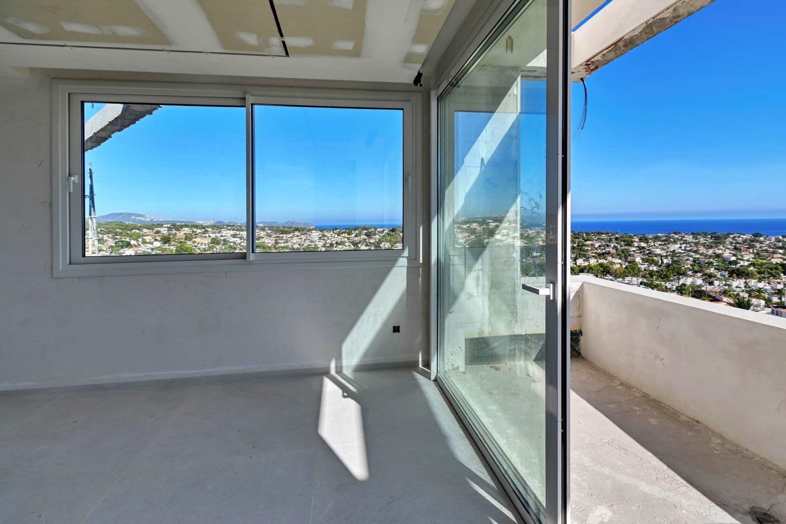 4 soverom Villa til salgs i Calpe / Calp med svømmebasseng garasje - € 2 575 000 (Ref: 10158313)