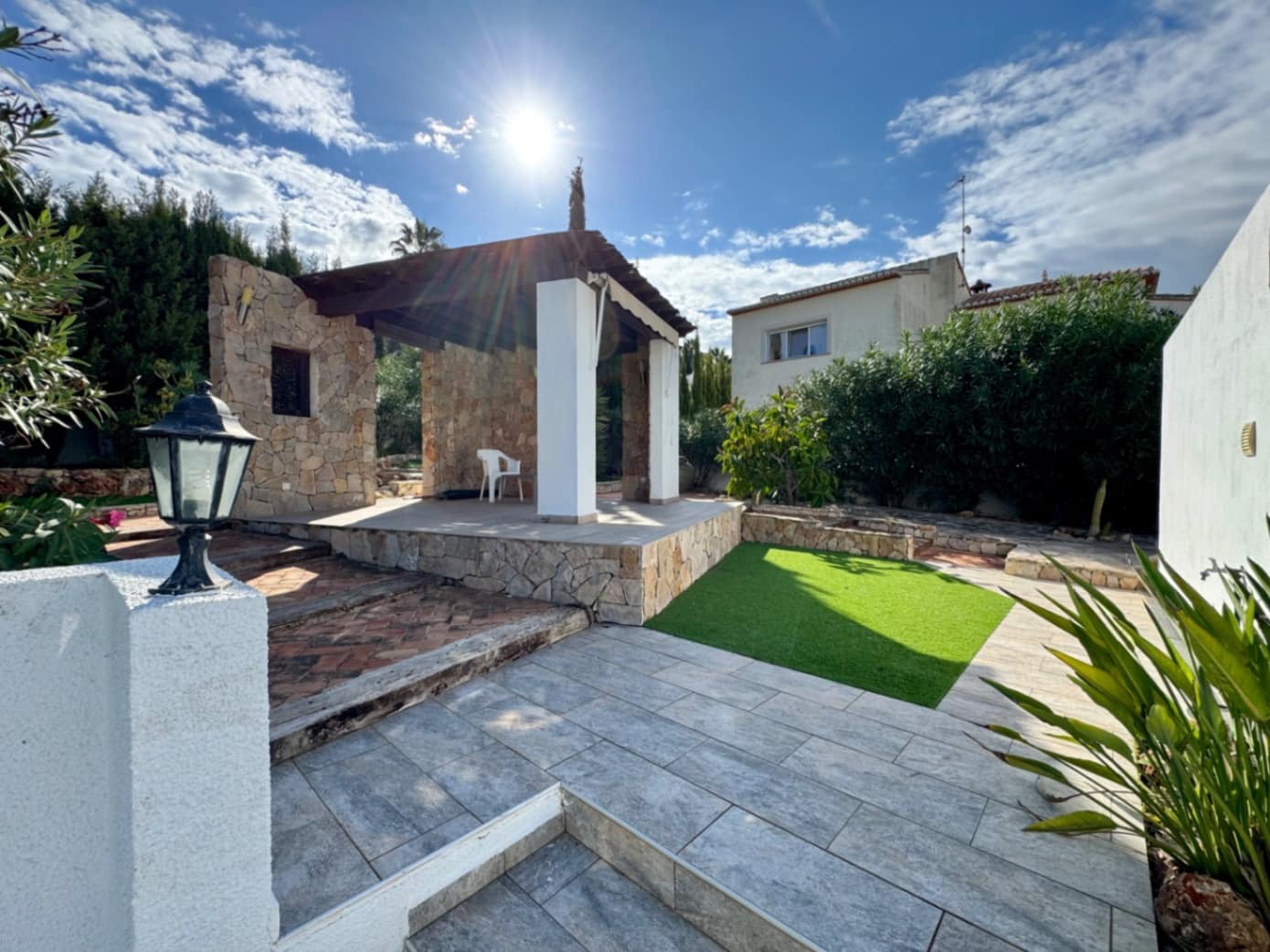 3 soverom Villa til salgs i Javea / Xabia med svømmebasseng garasje - € 599 000 (Ref: 10163603)