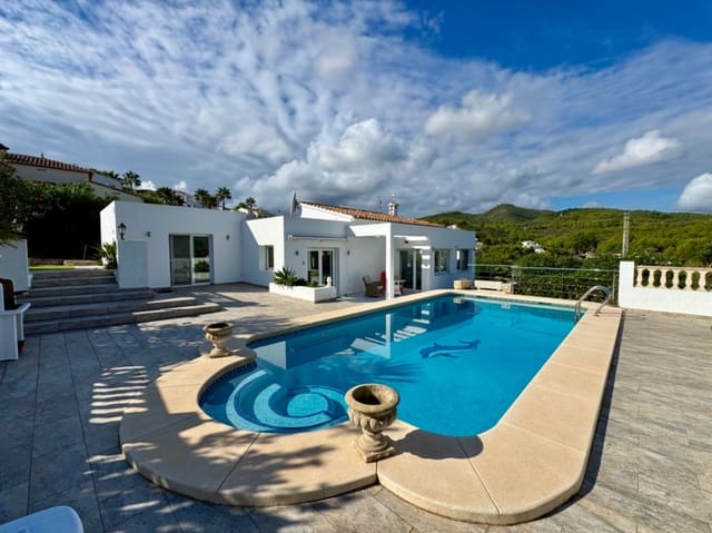 3 soverom Villa til salgs i Javea / Xàbia med svømmebasseng garasje - € 599 000 (Ref: 10163603)