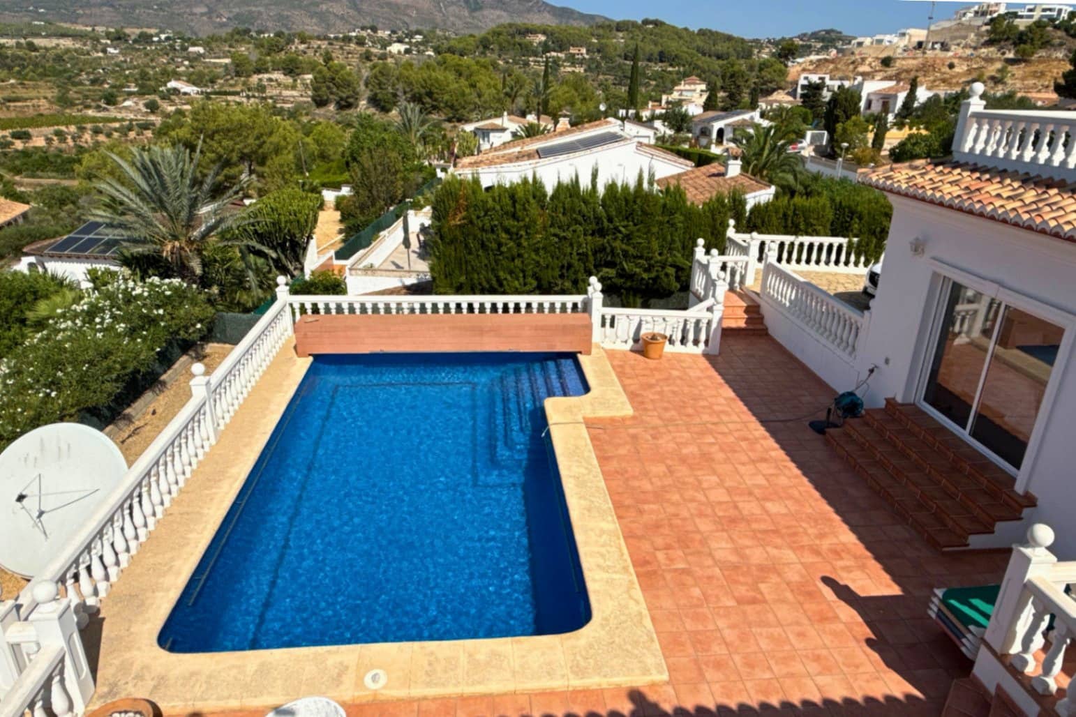 4 slaapkamer Villa te koop in Calpe / Calp met zwembad garage - € 995.000 (Ref: 10165404)