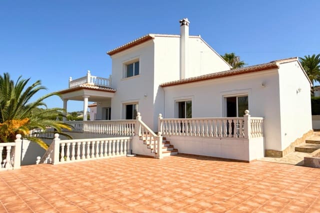 4 slaapkamer Villa te koop in Calpe / Calp met zwembad garage - € 995.000 (Ref: 10165404)