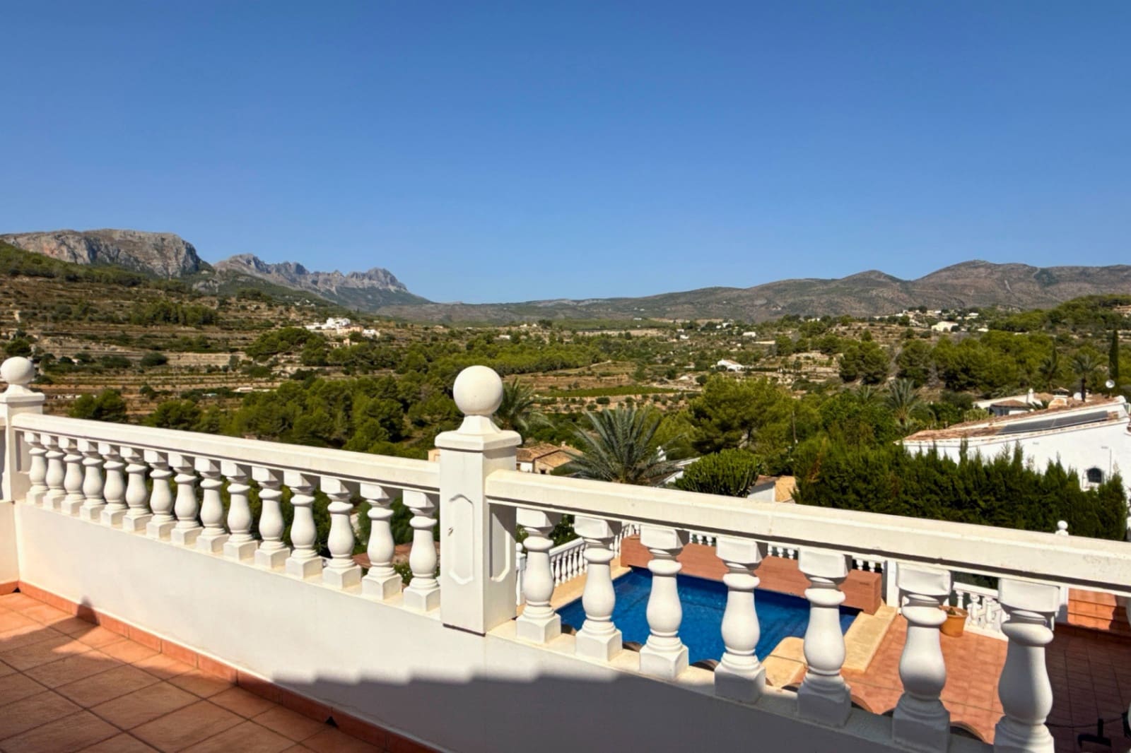 4 slaapkamer Villa te koop in Calpe / Calp met zwembad garage - € 995.000 (Ref: 10165404)