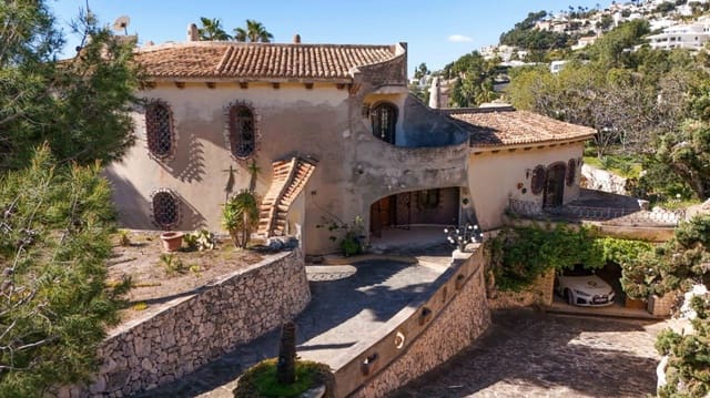 5 soveværelse Villa til salg i Moraira, Teulada-Moraira med swimmingpool garage - € 1.890.000 (Ref: 10170175)