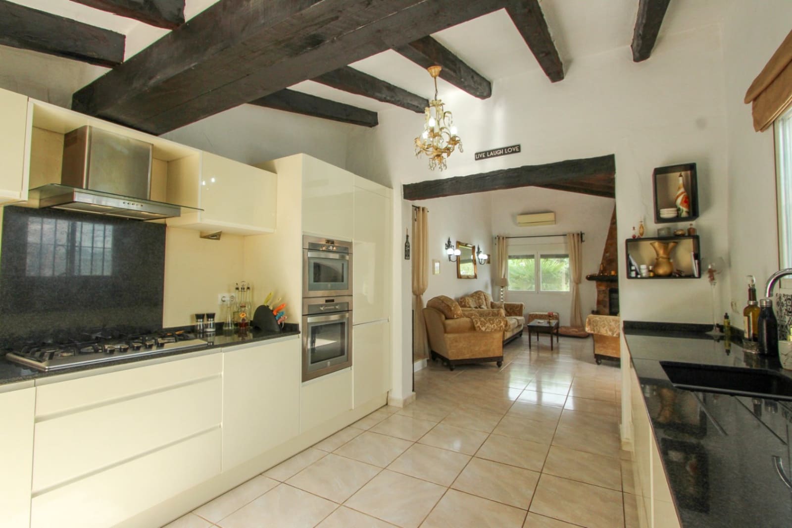 6 slaapkamer Villa te koop in Orba met zwembad garage - € 499.950 (Ref: 10172225)